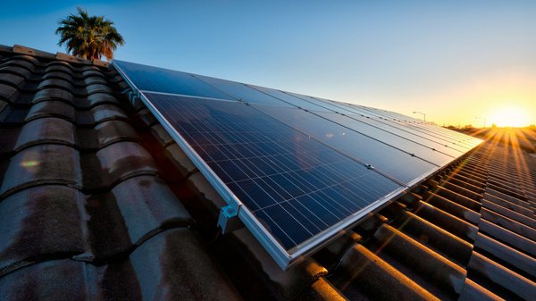 Panneau solaire à Niort : un investissement durable et rentable